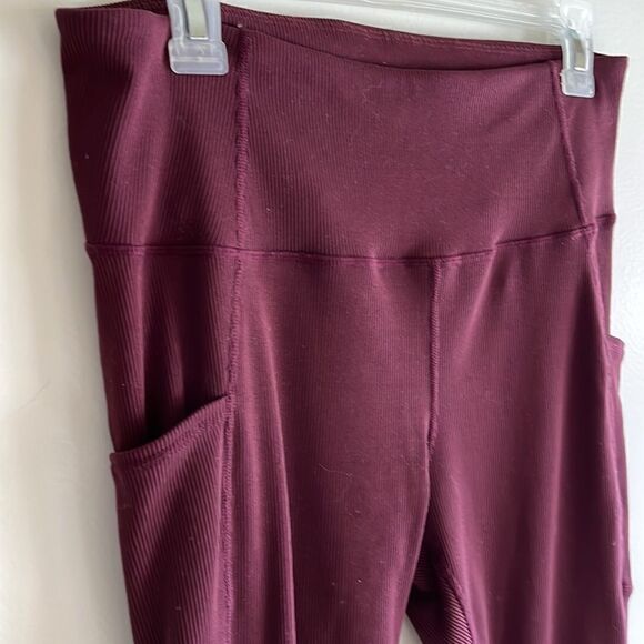 EXCELLENT CONDITION WOMEN’S SIZE LARGE RIBBED LUKKA LUX LEGGINGS WITH POCKETS - Picture 10 of 10